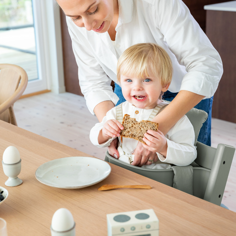 Stokke Promo Tripp Trapp Serene Pink con Baby Set