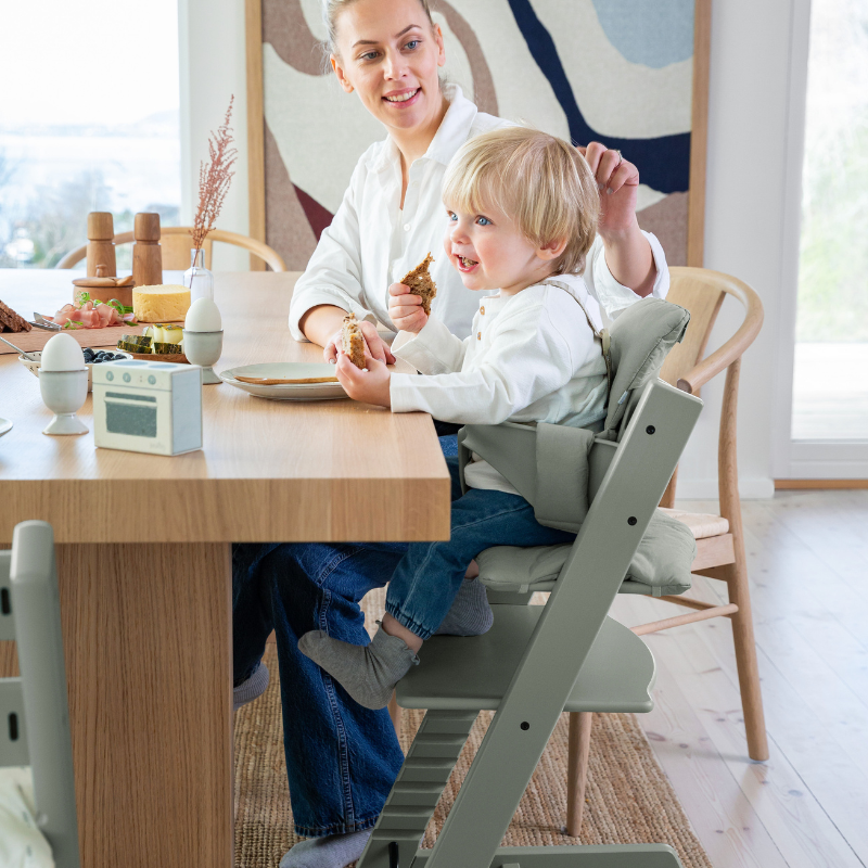Stokke Promo Tripp Trapp Serene Pink con Newborn e Baby Set