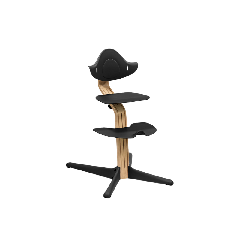 Stokke Sedia Nomi Oak Black con Baby Set Omaggio