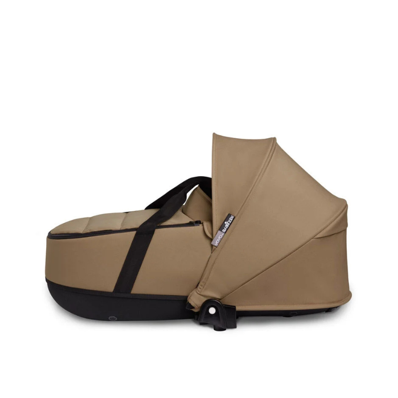 Stokke Yoyo³ con bassinet e rivestimento 6+ White/Toffee